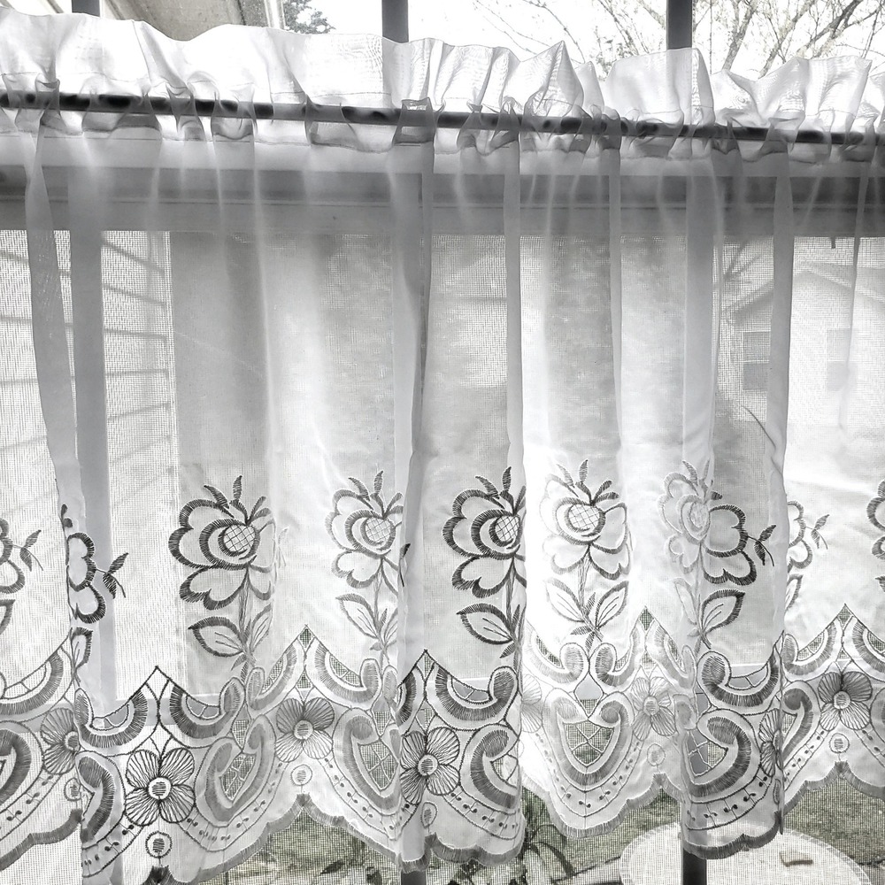 Vintage White Floral Embroidered Lace Sheer Curtain Valance 21 1/2" x 58 1/2"
